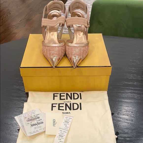 Fendi Women's Glitter Pointed-Toe Heels - Rose Gold - Picture 2 of 6